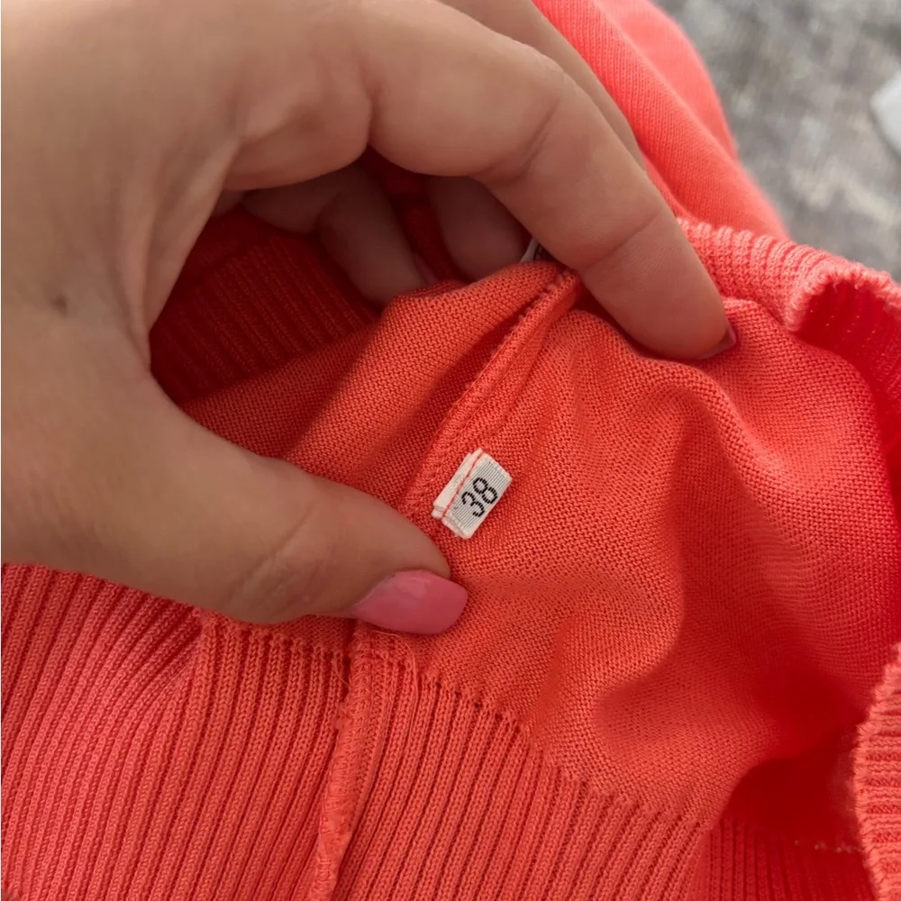 Authentic CHANEL cotton mix pink salmon short sleeve sweater